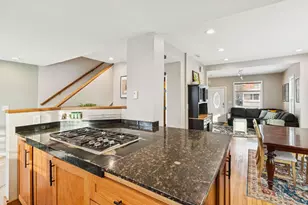 536 Michigan St, Saint Paul, MN 55102 - Photo 8