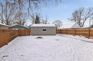 536 Michigan St, Saint Paul, MN 55102 - Photo 34