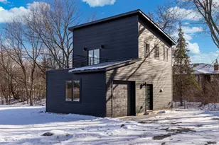 9597 Sandra Ln, Minnetonka, MN 55305 - Photo 42