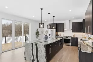 9597 Sandra Ln, Minnetonka, MN 55305 - Photo 20