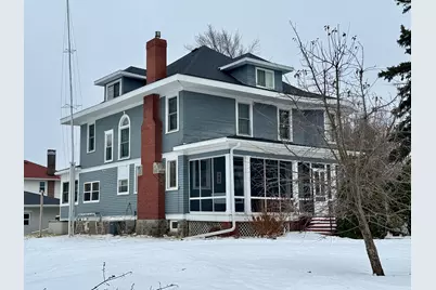 311 9th Street S, Olivia, MN 56277 - Photo 1