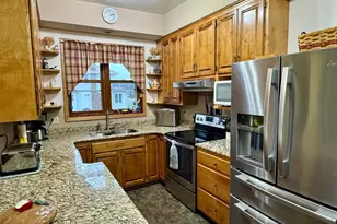 311 9th St S, Olivia, MN 56277 - Photo 18