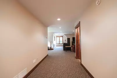 650 33rd Street NW, Austin, MN 55912 - Photo 32