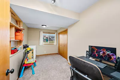 509 Lindsey Lane, Belle Plaine, MN 56011 - Photo 14