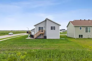 2992 74th Avenue S, Fargo, ND 58104 - Photo 28