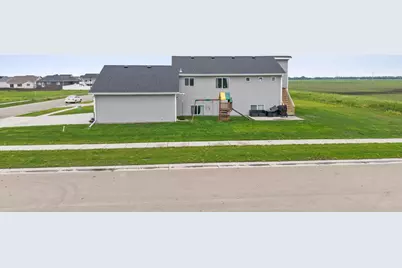 2992 74th Avenue S, Fargo, ND 58104 - Photo 32