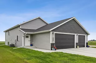 2992 74th Avenue S, Fargo, ND 58104 - Photo 38