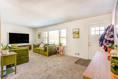 704 Keniston Street N, Champlin, MN 55316 - Photo 10