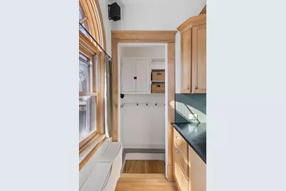 1906 Lincoln Avenue, Saint Paul, MN 55105 - Photo 18