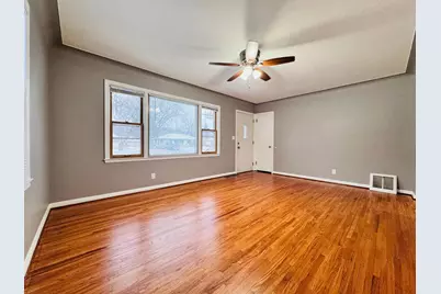 6100 Dupont Avenue N, Brooklyn Center, MN 55430 - Photo 2