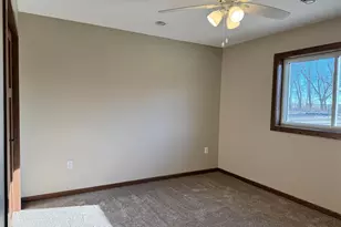 141 Washington St, Walnut Grove, MN 56180 - Photo 14