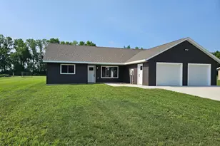 141 Washington St, Walnut Grove, MN 56180 - Photo 22