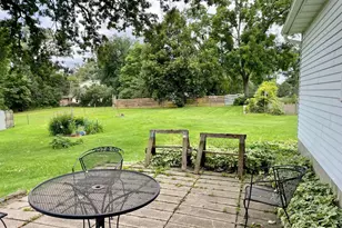 303 2nd St NW, Stewartville, MN 55976 - Photo 10