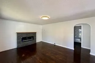 612 16th St N, Moorhead, MN 56560 - Photo 8