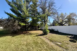 612 16th St N, Moorhead, MN 56560 - Photo 6