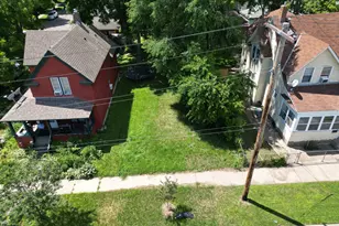 697 Virginia St, Saint Paul, MN 55103 - Photo 1