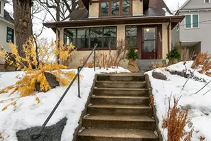 2025 Franklin Ave SE, Minneapolis, MN 55414 - Photo 4