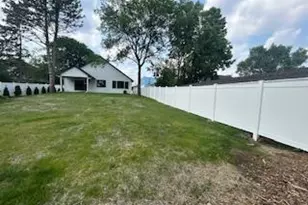 3909 W 54th St, Edina, MN 55424 - Photo 4