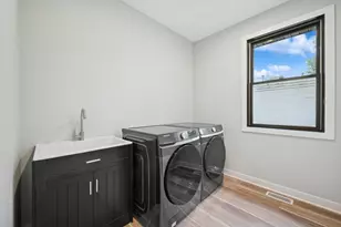 3909 W 54th St, Edina, MN 55424 - Photo 28