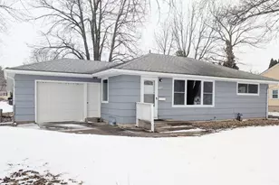 1306 12th St NW, Austin, MN 55912 - Photo 30