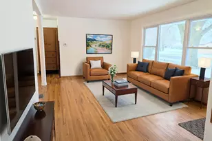 1306 12th St NW, Austin, MN 55912 - Photo 2