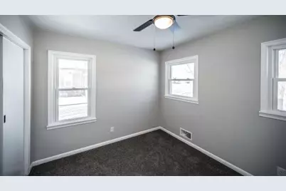 736 3rd Avenue E, Shakopee, MN 55379 - Photo 22