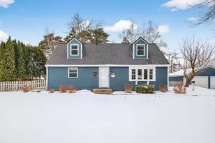 9090 Jamaca Ct N, Lake Elmo, MN 55042 - Photo 2