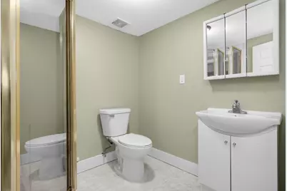 909 Marshall Avenue, Saint Paul, MN 55104 - Photo 32