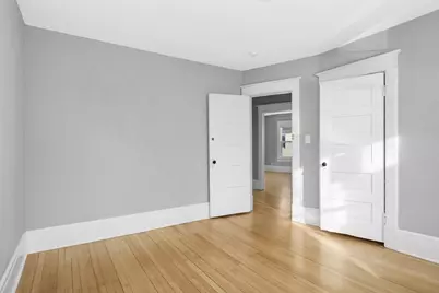 909 Marshall Avenue, Saint Paul, MN 55104 - Photo 26