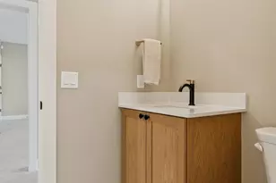 2706 Lakeview Ct, Little Canada, MN 55117 - Photo 58