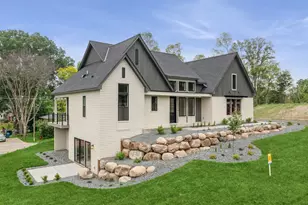 2706 Lakeview Ct, Little Canada, MN 55117 - Photo 2