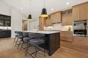 2706 Lakeview Ct, Little Canada, MN 55117 - Photo 20