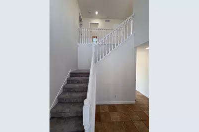 2424 Briar Oakes Boulevard, Monticello, MN 55362 - Photo 6