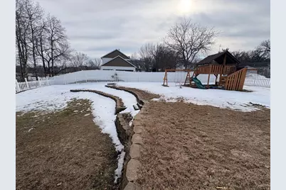 2424 Briar Oakes Boulevard, Monticello, MN 55362 - Photo 48