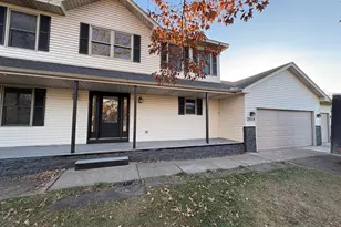 2424 Briar Oakes Blvd, Monticello, MN 55362 - Photo 4