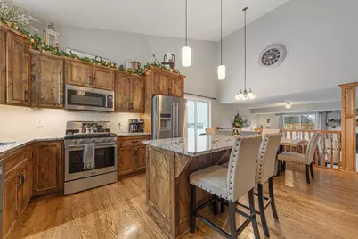 300 Pine Street, Cannon Falls, MN 55009 - Photo 10