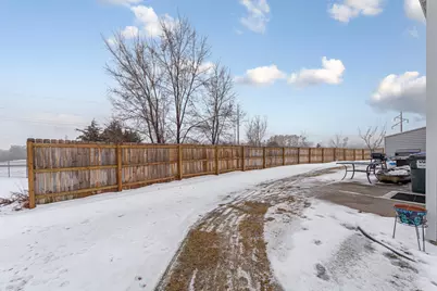 300 Pine Street, Cannon Falls, MN 55009 - Photo 6