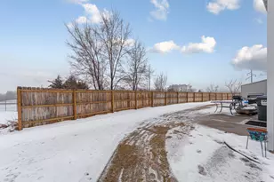 300 Pine St, Cannon Falls, MN 55009 - Photo 6