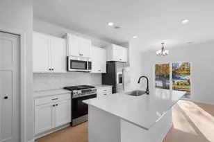 1536 Trellis Ln, West Saint Paul, MN 55118 - Photo 2