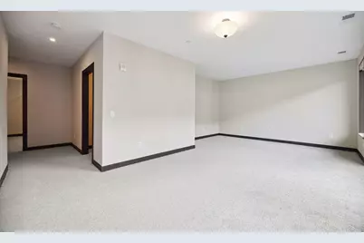 253 Lake Street E #309, Wayzata, MN 55391 - Photo 30