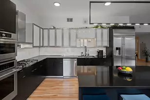 1240 S 2nd St, Minneapolis, MN 55415 - Photo 10