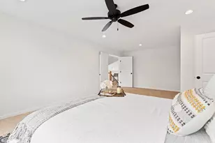 3658 Meadow Sage Court SE, Rochester, MN 55904 - Photo 14