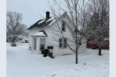 217 2nd Avenue NW, Rothsay, MN 56579 - Photo 2