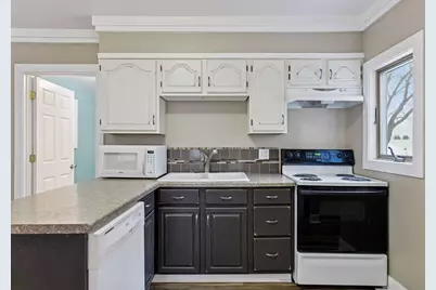 391 Cleveland Avenue, Green Isle, MN 55338 - Photo 8