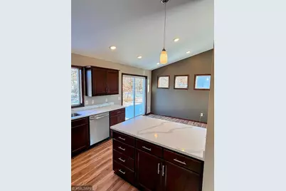 358 29th Avenue SE, Saint Cloud, MN 56304 - Photo 6