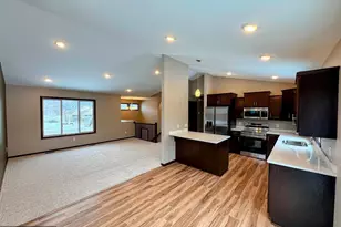358 29th Ave SE, Saint Cloud, MN 56304 - Photo 8