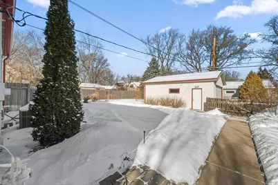 1285 Roselawn Avenue W, Roseville, MN 55113 - Photo 28