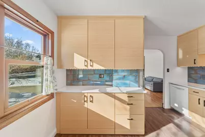 1285 Roselawn Avenue W, Roseville, MN 55113 - Photo 8