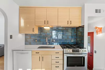 1285 Roselawn Avenue W, Roseville, MN 55113 - Photo 10