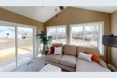 2524 Buchanan Lane S, Cambridge, MN 55008 - Photo 8